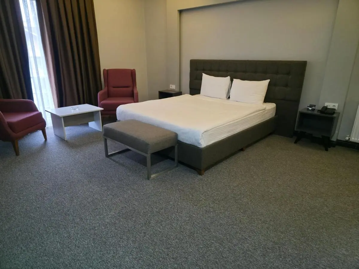 Gardan Hotel