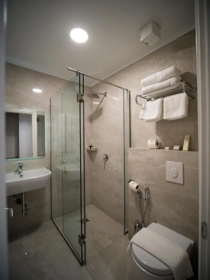 Light Hotel