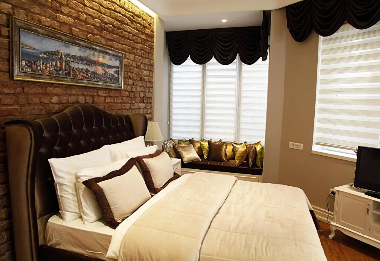 Frida Suites