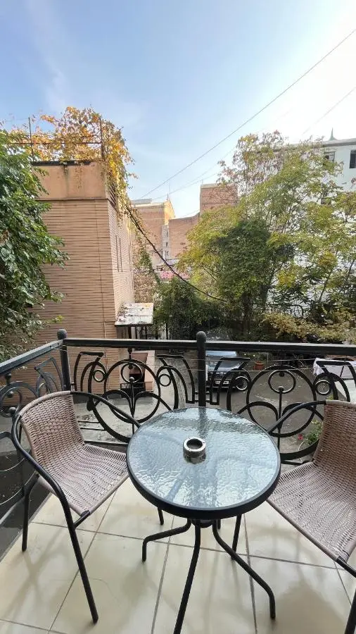 Rustaveli Modern Apartment Center of Tbilisi