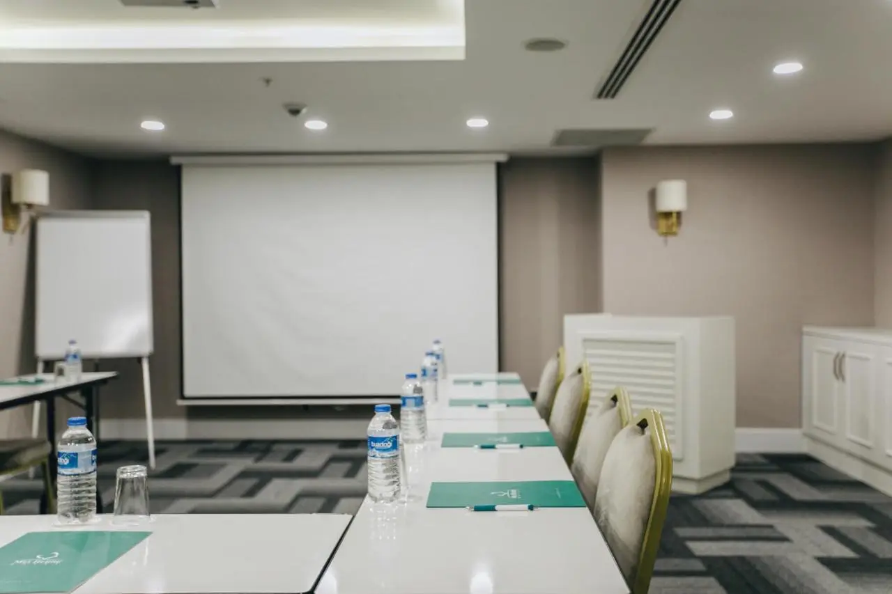 Mia Berre Hotels