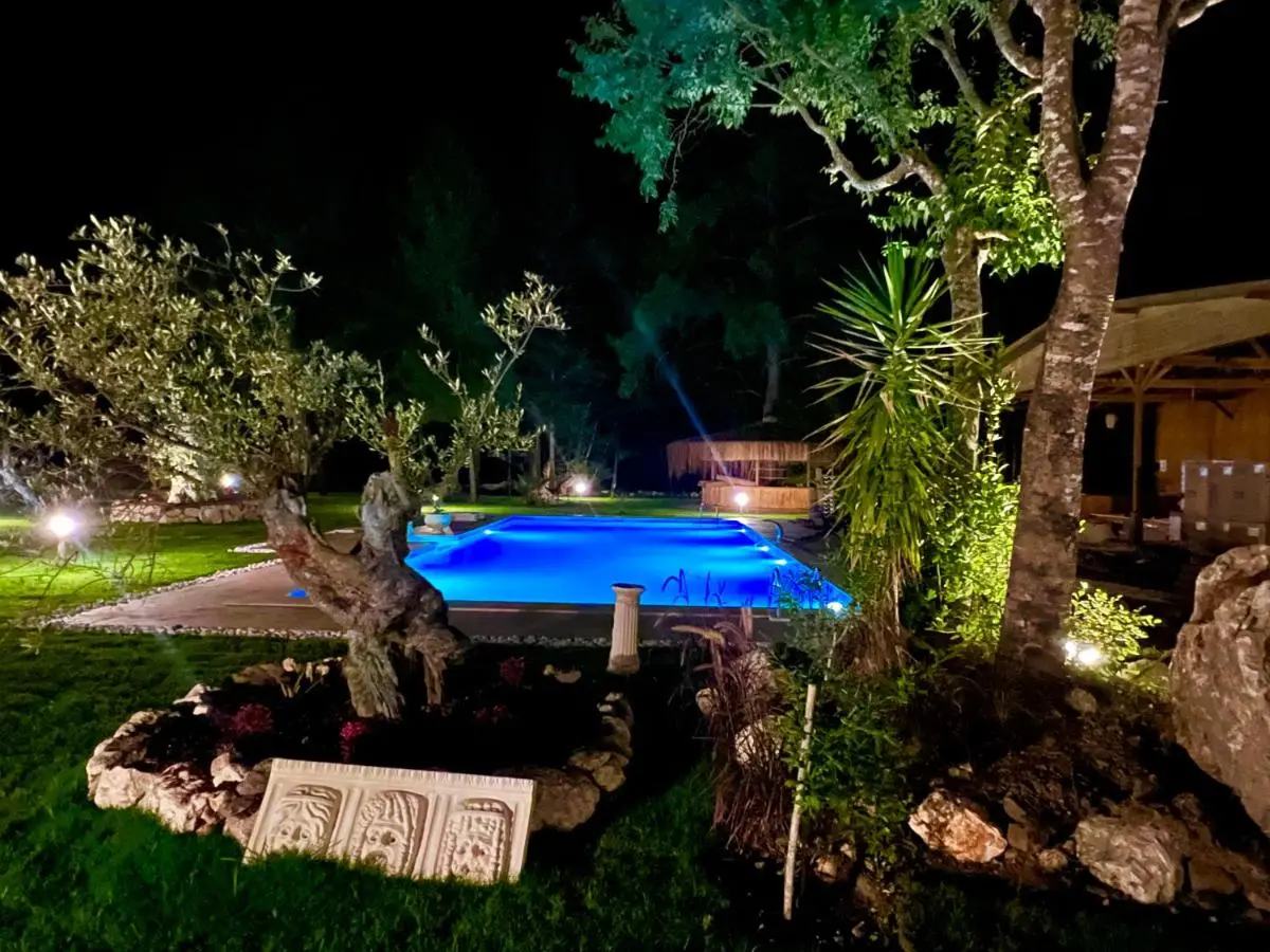 Yusalis Garden Hotel