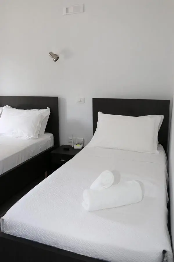 Hotel Velipoja Village