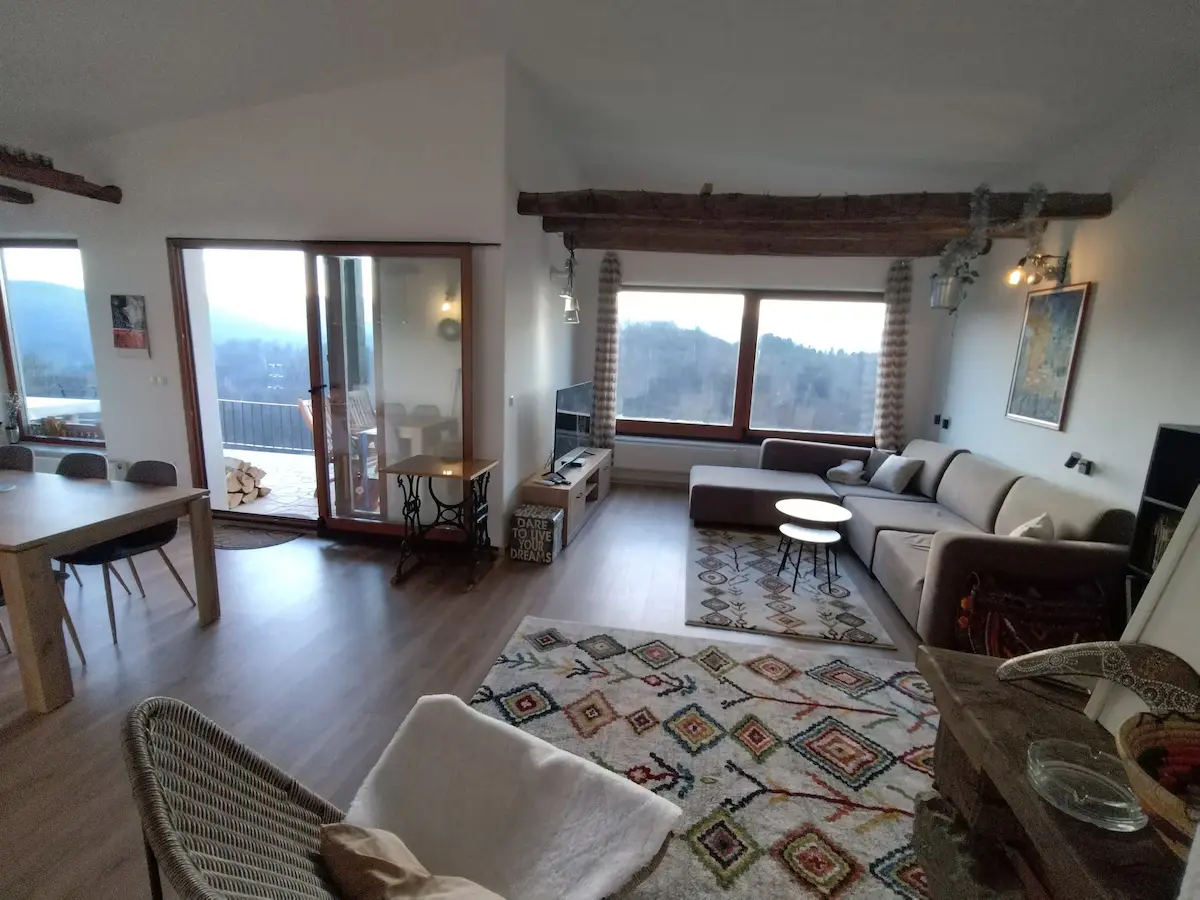 Nature retreat close to town