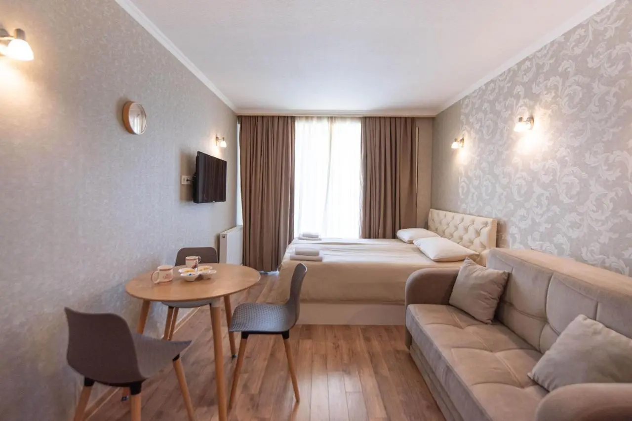 Best location new Gudauri and Own park place!!