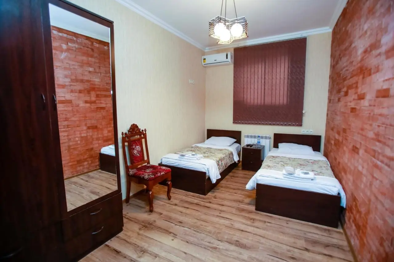 Hotel 4You