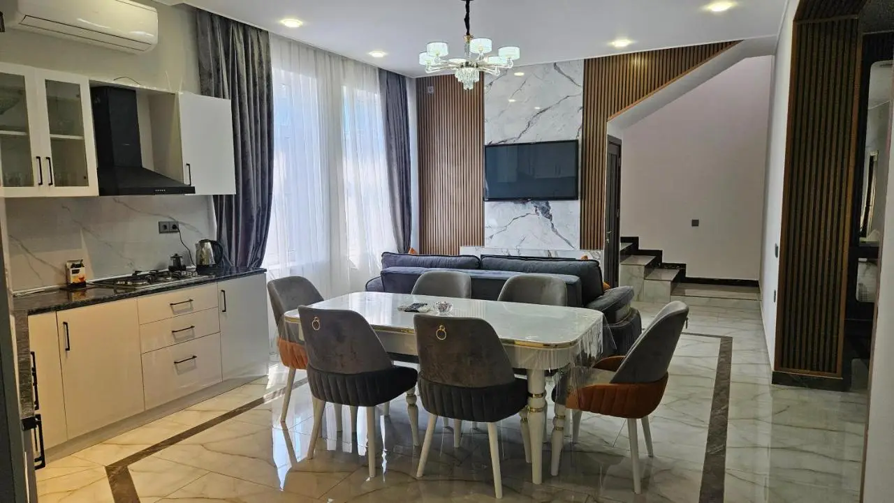 New Milan Mountain Ponoramic Hotel, with indoor heated swimming pool