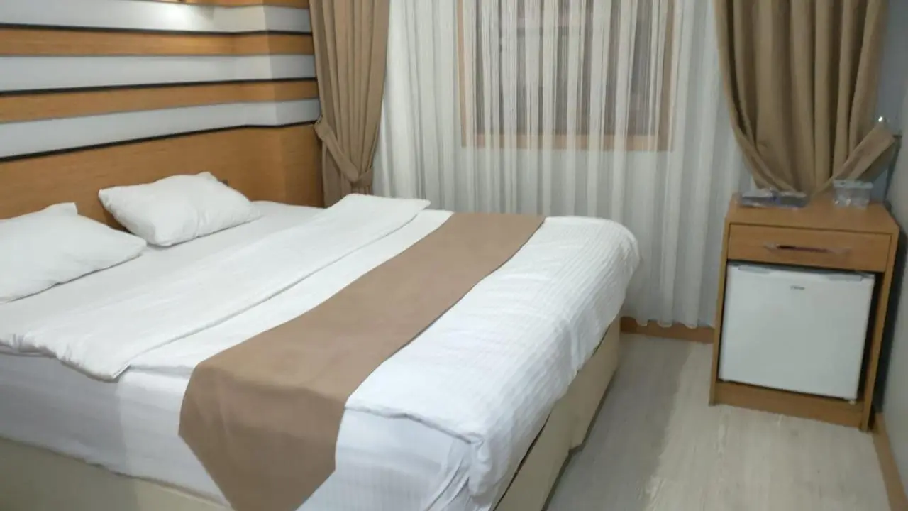 Quars Garden Hotel