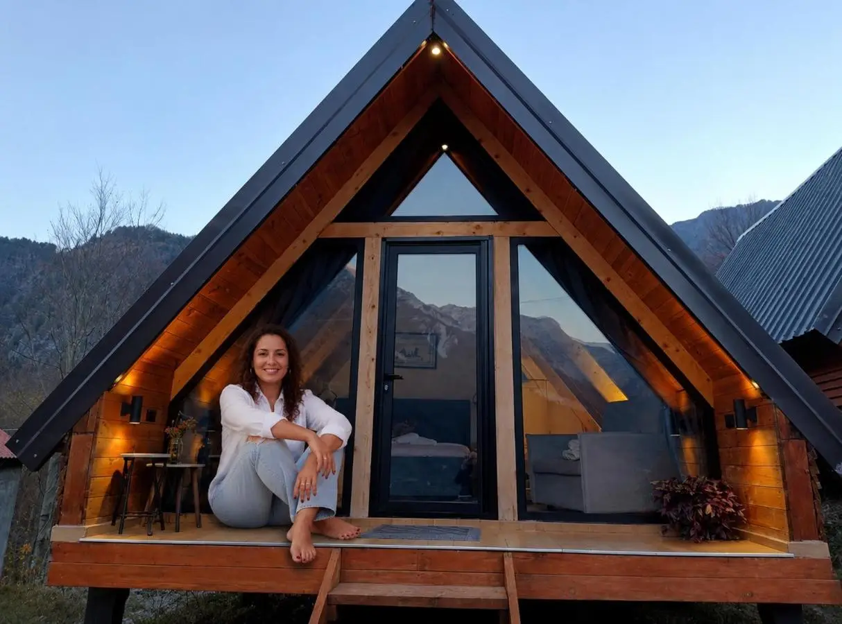 Guest House Astrit Villi