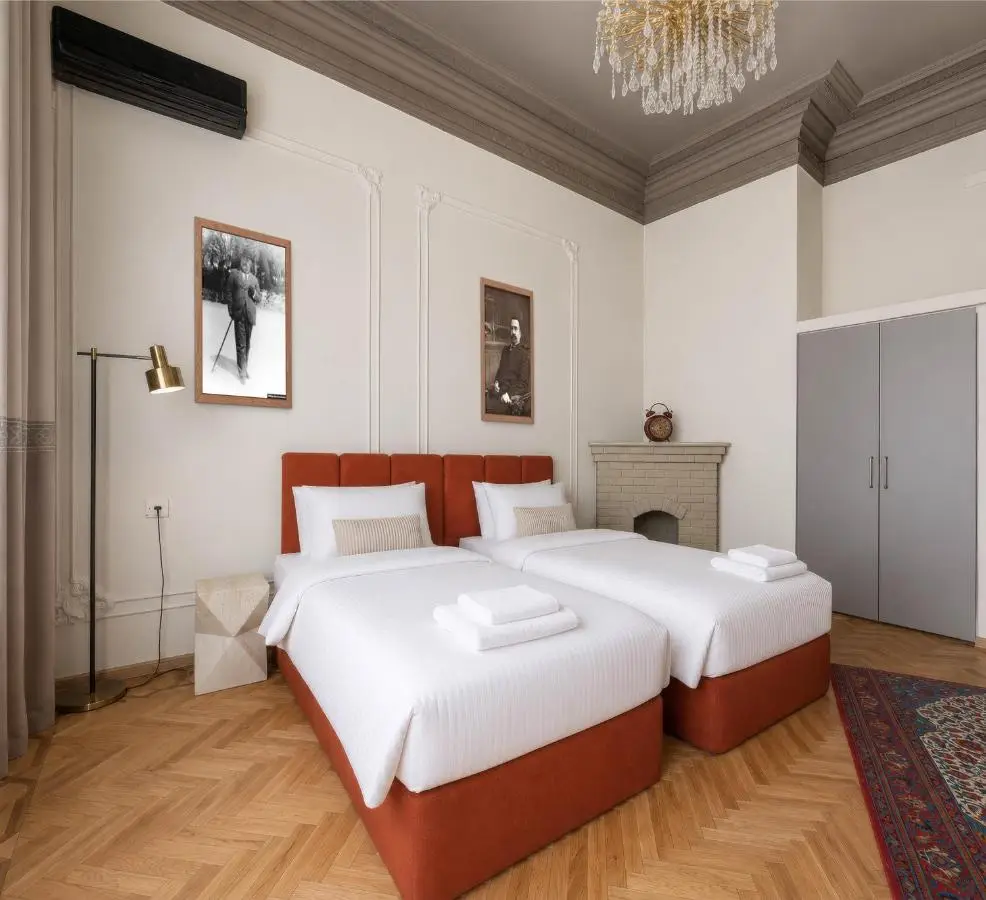 Old Money Boutique Hotel