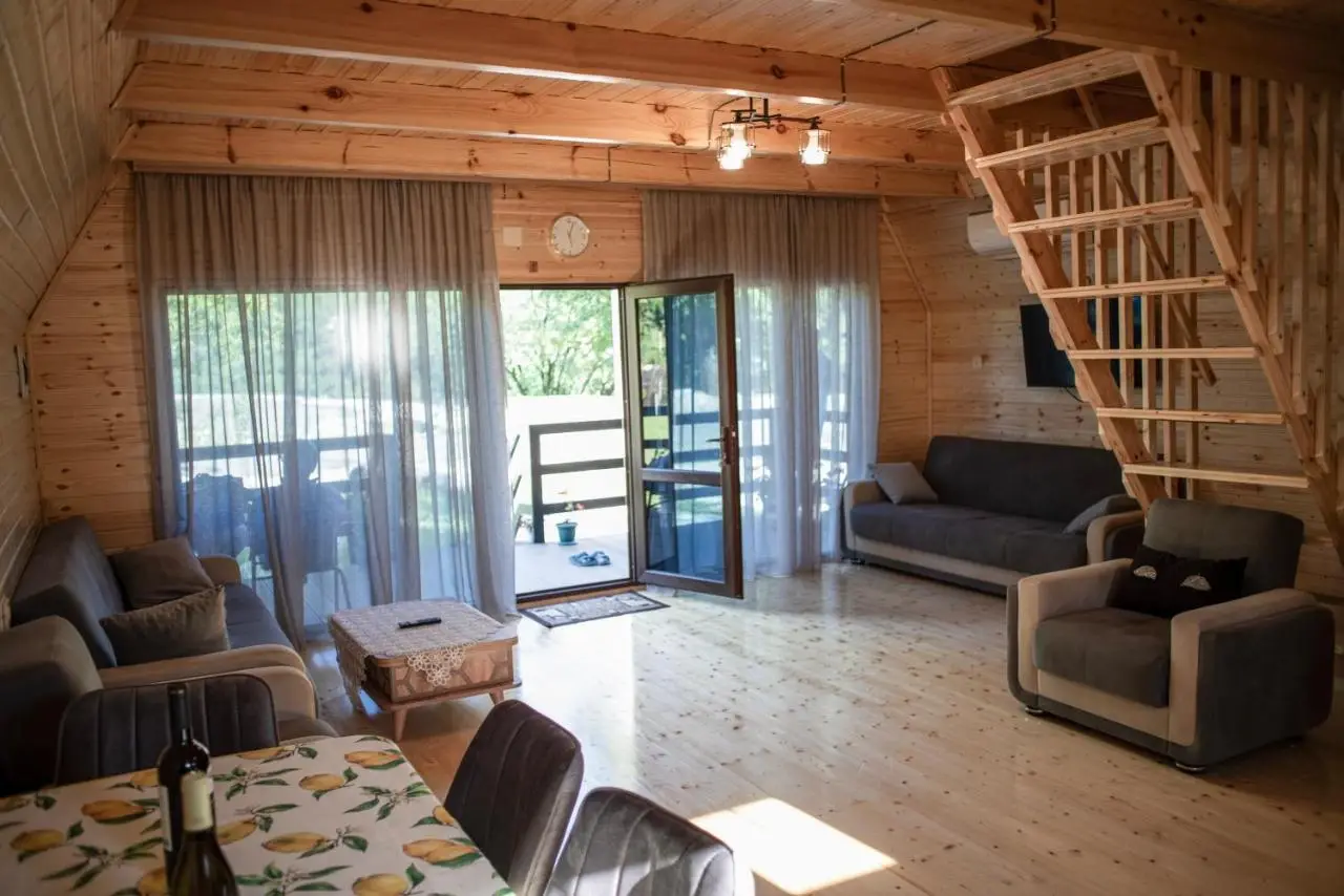 Cottage SA-LI - კოტეჯი SA-LI