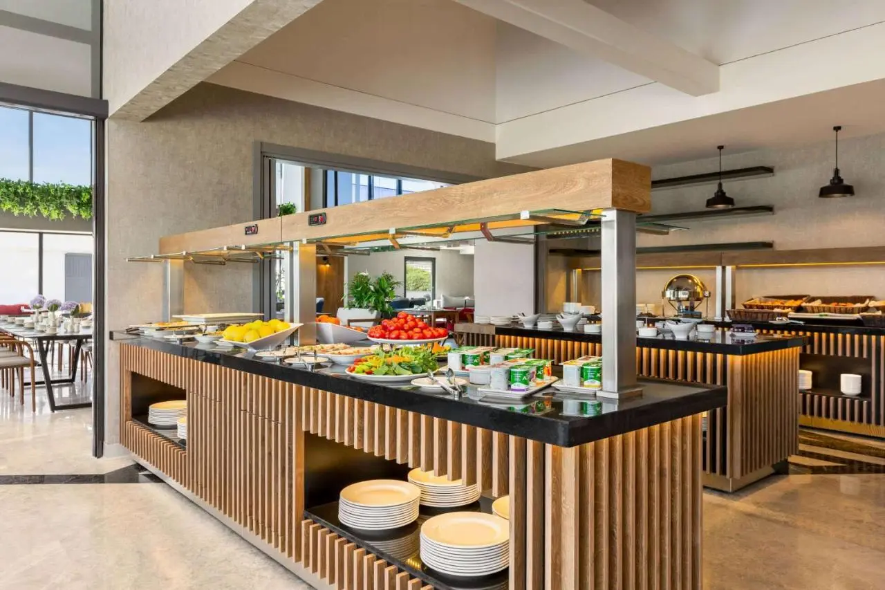 Ramada Encore by Wyndham Istanbul Arnavutkoy