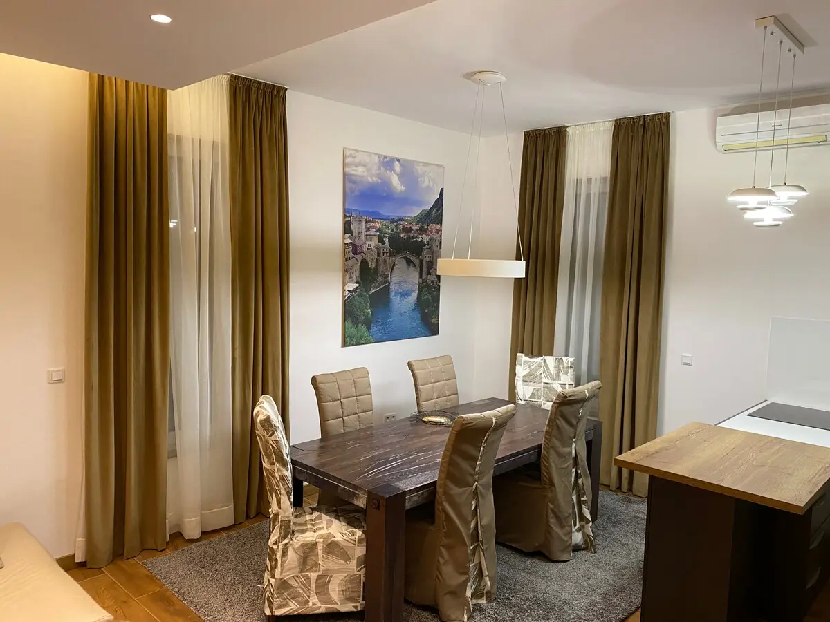 Villa Wood & Green Pool & Spa Residence