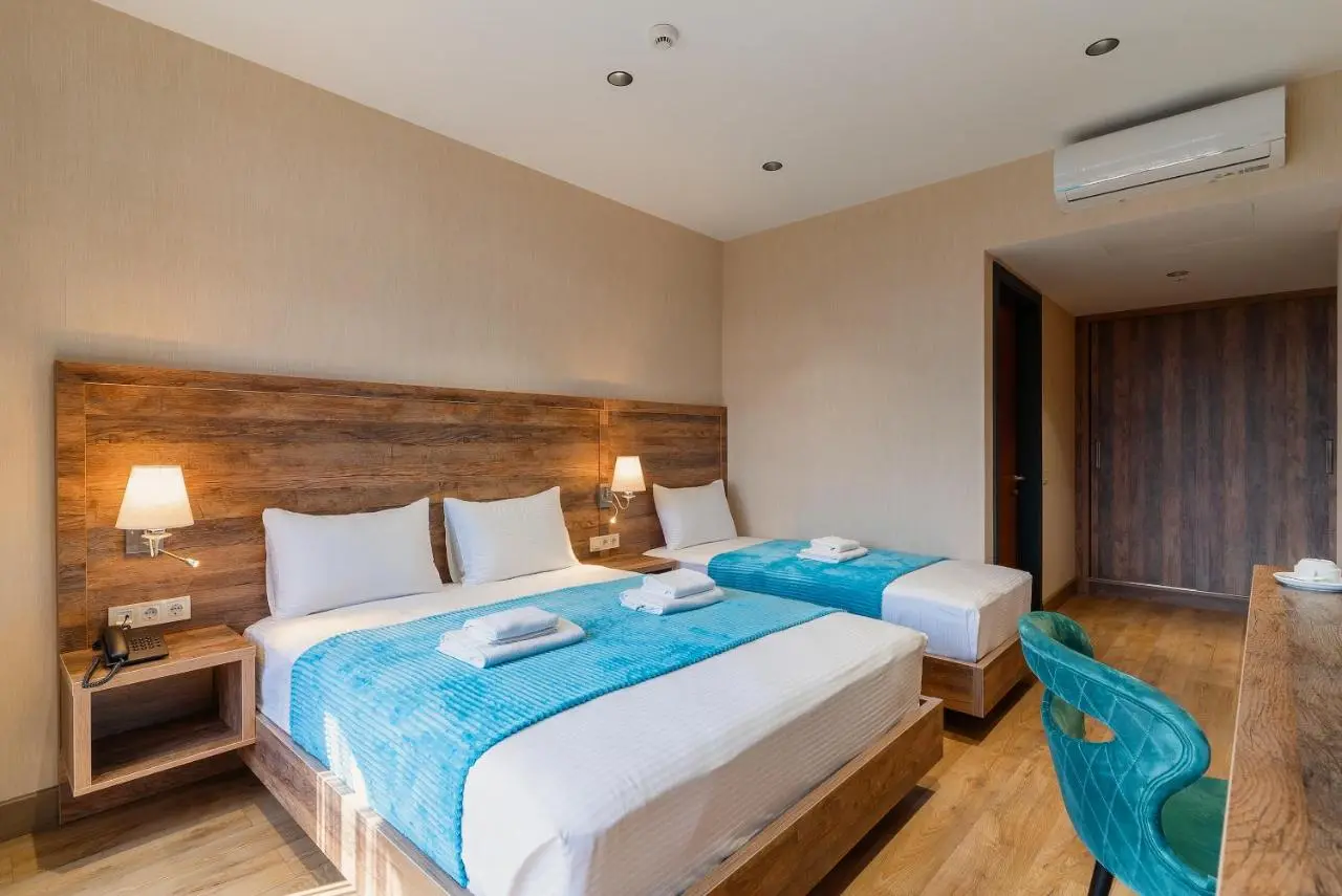 Cozy Loft Hotel
