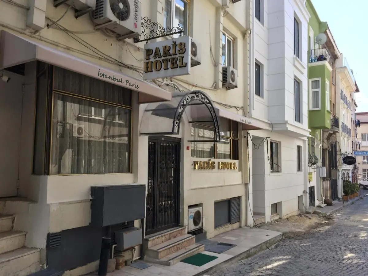 Paris Hotel