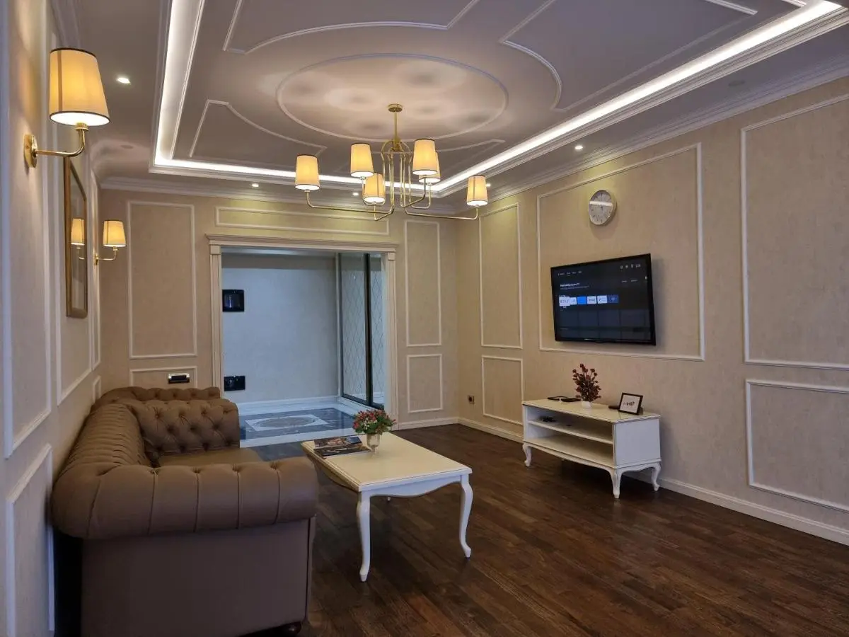 Park Azure Classic Apartment