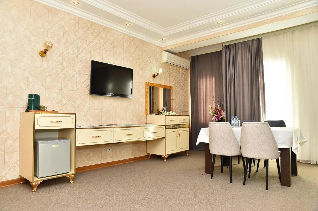 Karat Inn Boutique Hotel