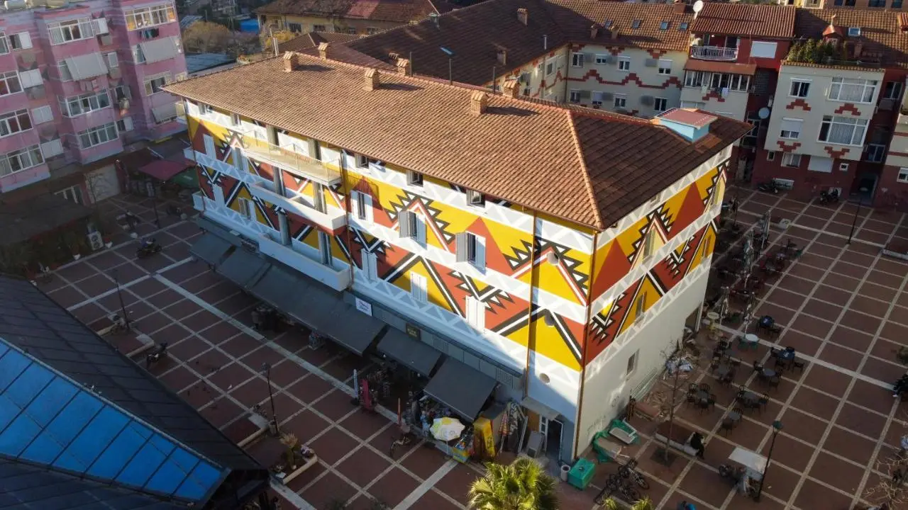 Bazaar Hotel