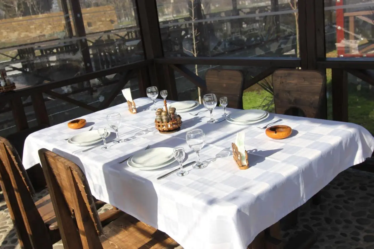 Khan Lankaran Hotel