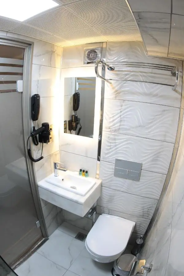 X-NELLYİ HOTEL