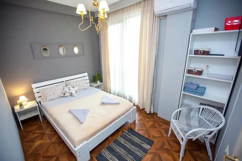 Old Alley Apartment