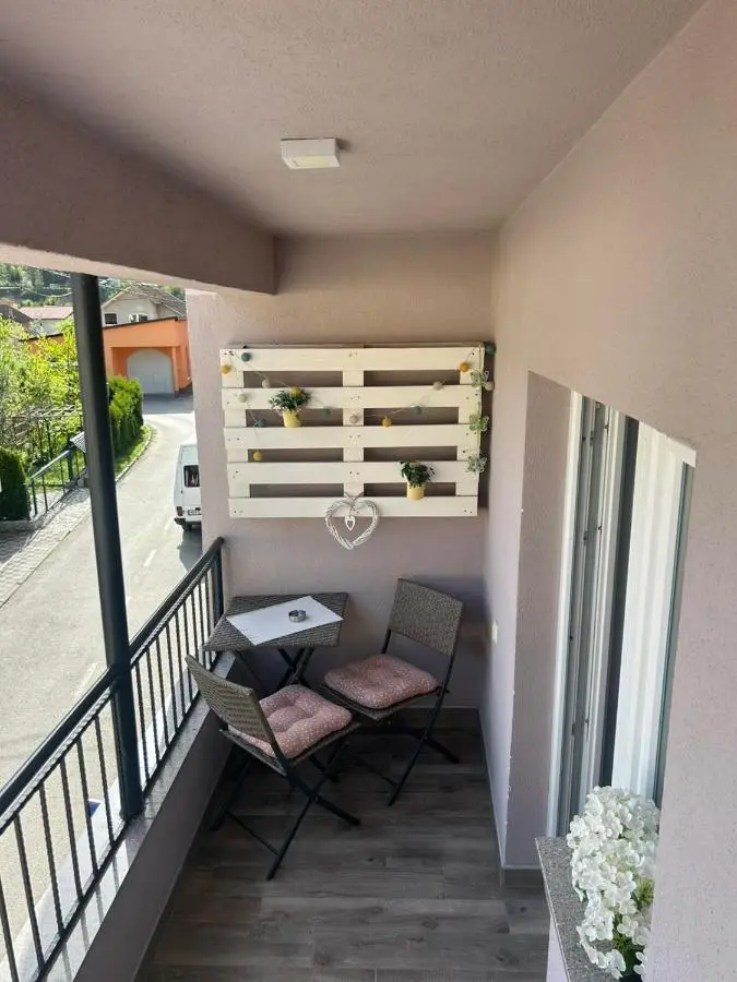 Naid Apartmani