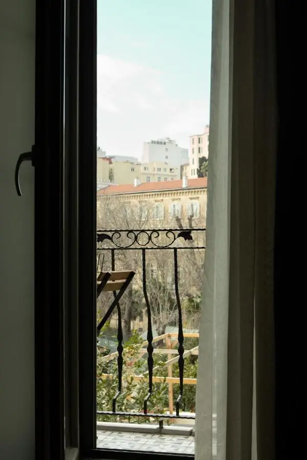 Louis Rooms