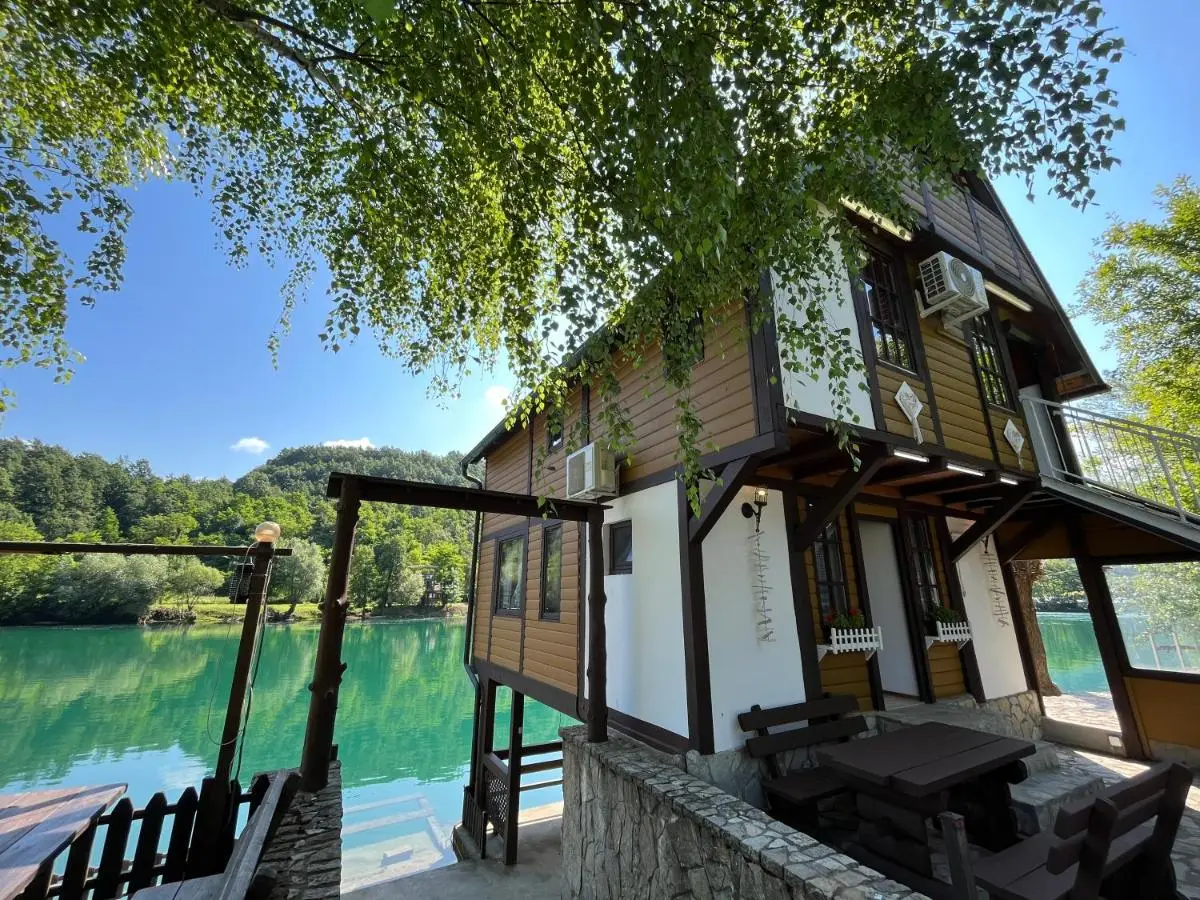 Hotel Neron Bihać