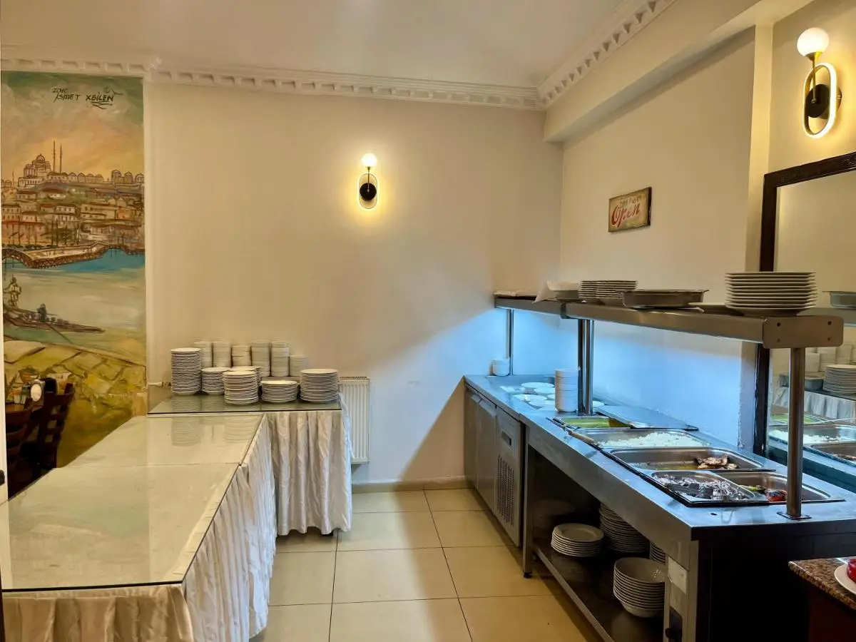 Adil Konak Hotel