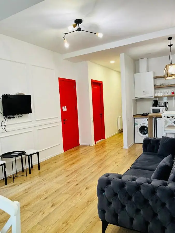 Holiday Rooms 8