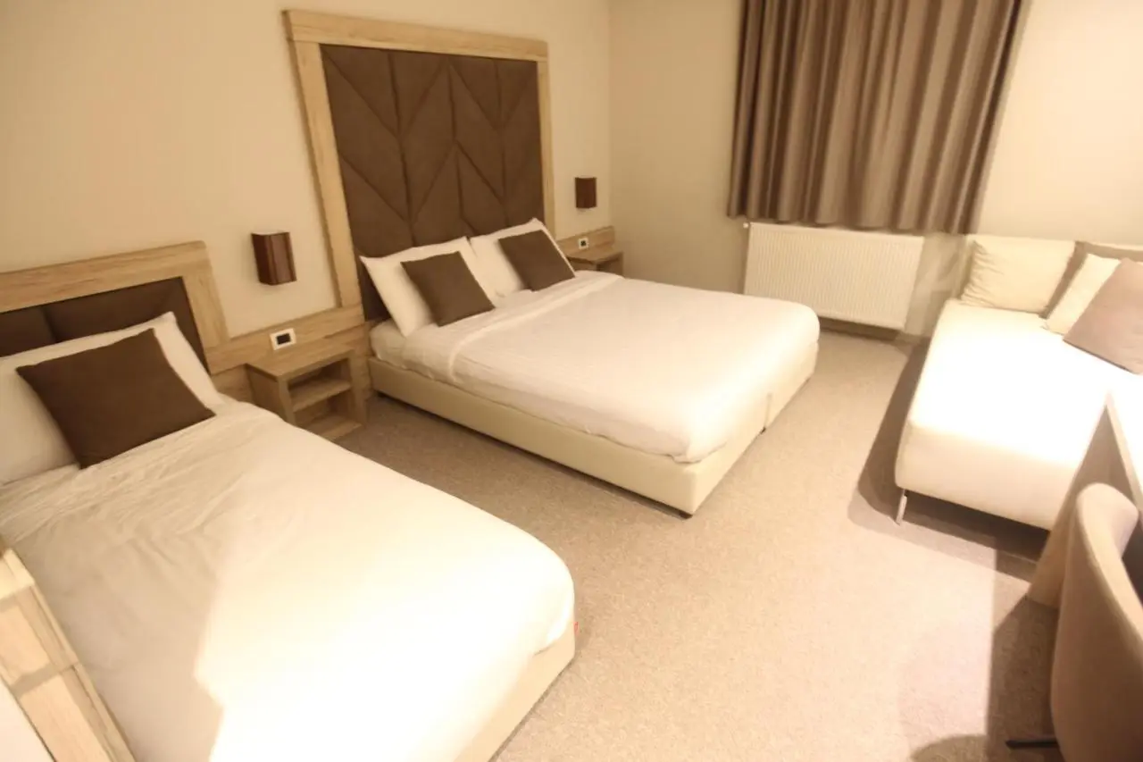 Hotel Alpin Llogara