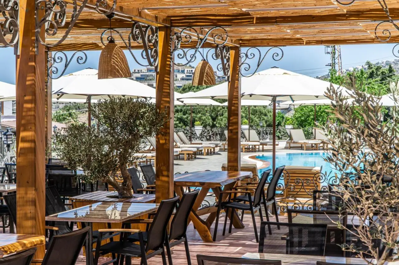 Elementa Boutique Hotel - Adults Friendly