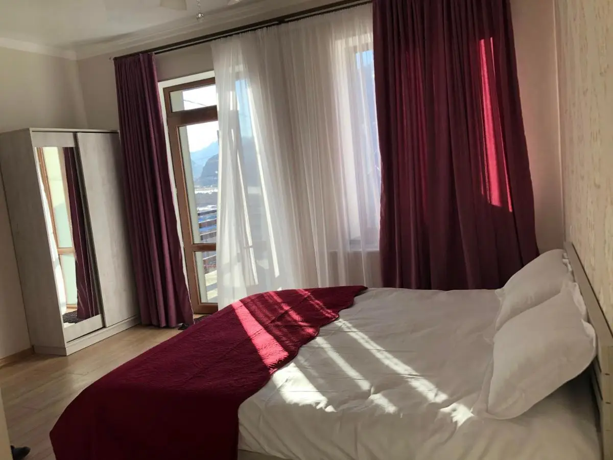 Wander Kazbegi Hotel
