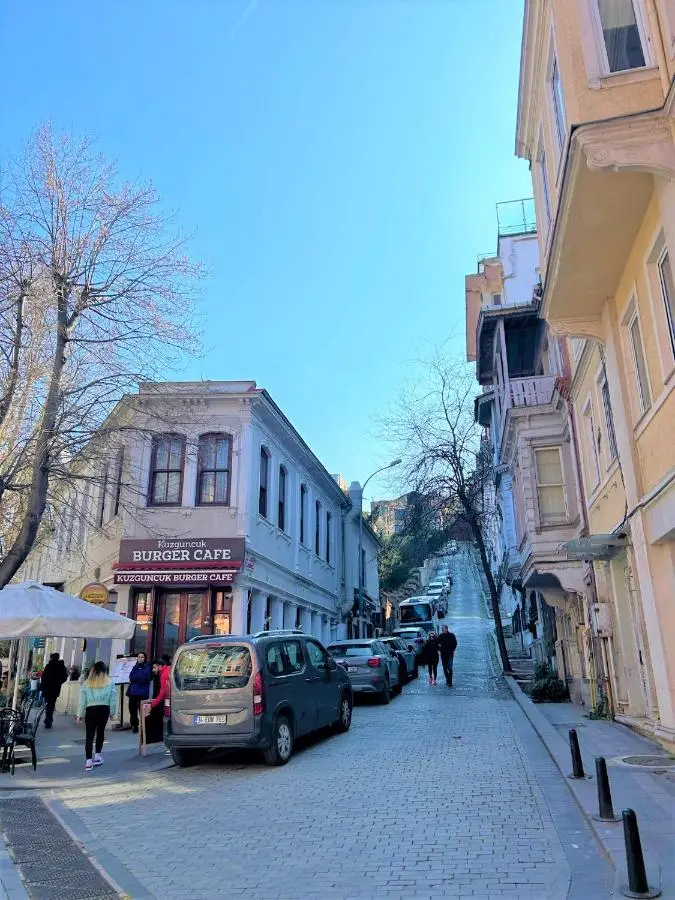 Kuzguncuk View