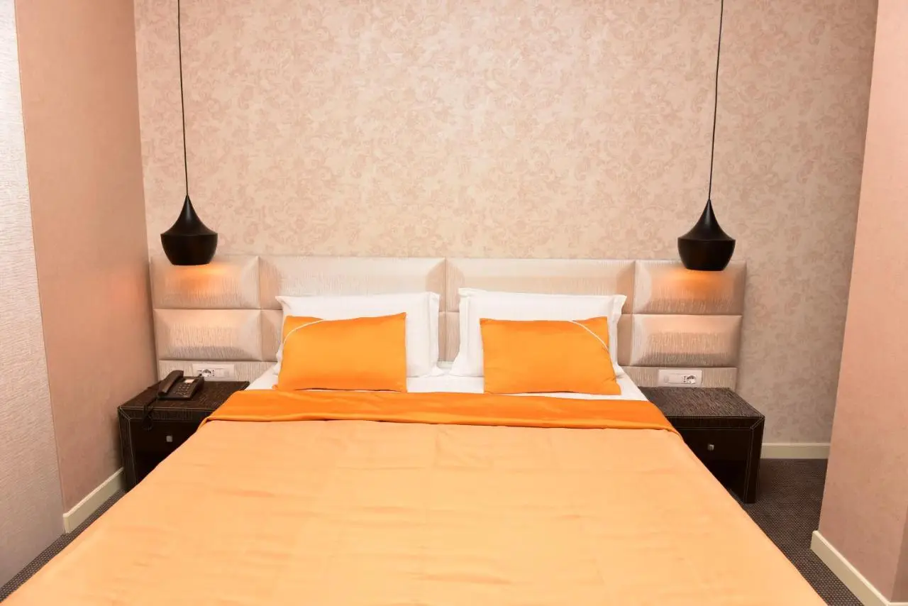 La Bohème Hotel