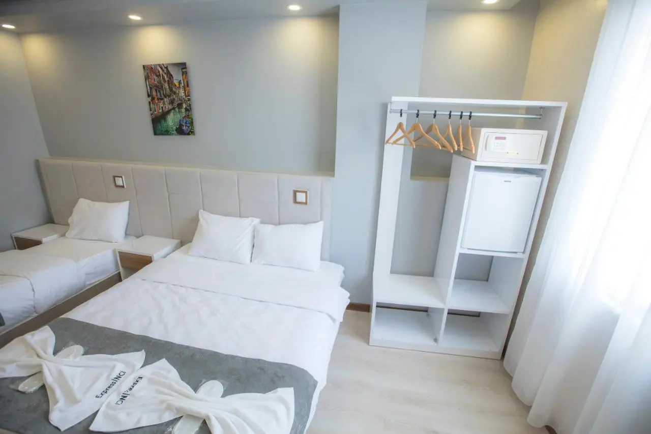 Express İnci Hotel