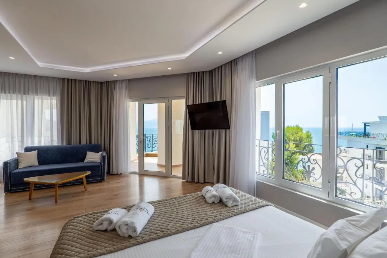 AMI MAR Hotel