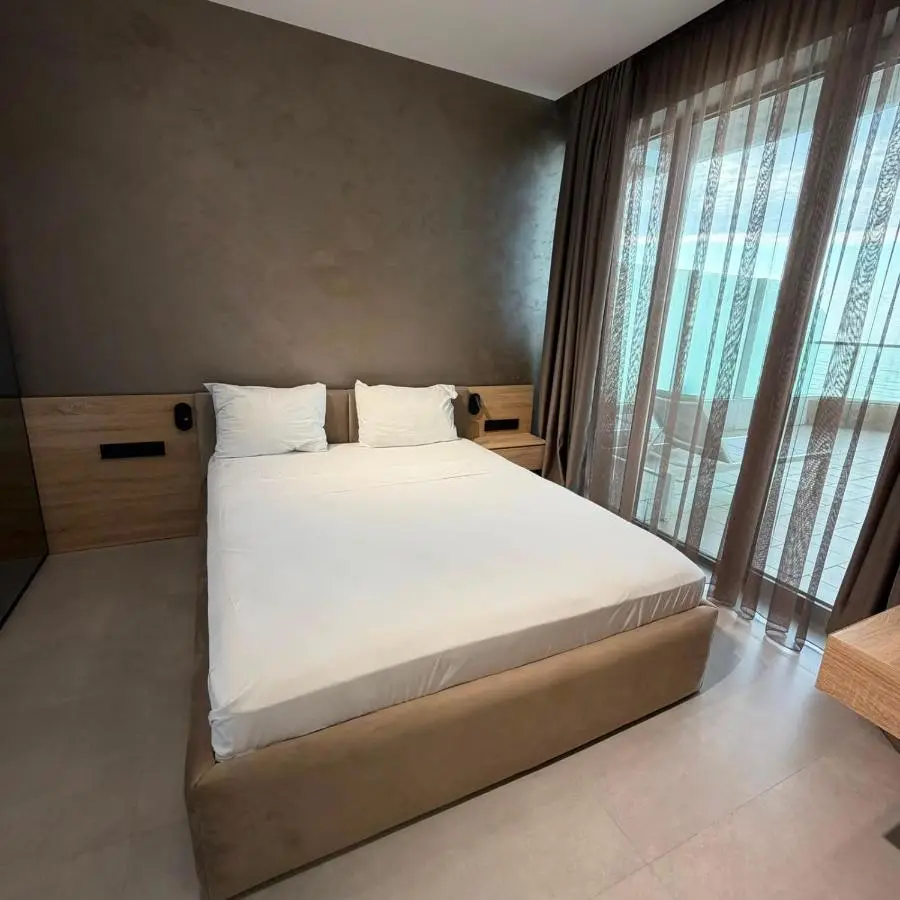Bamboo Beach Apartments