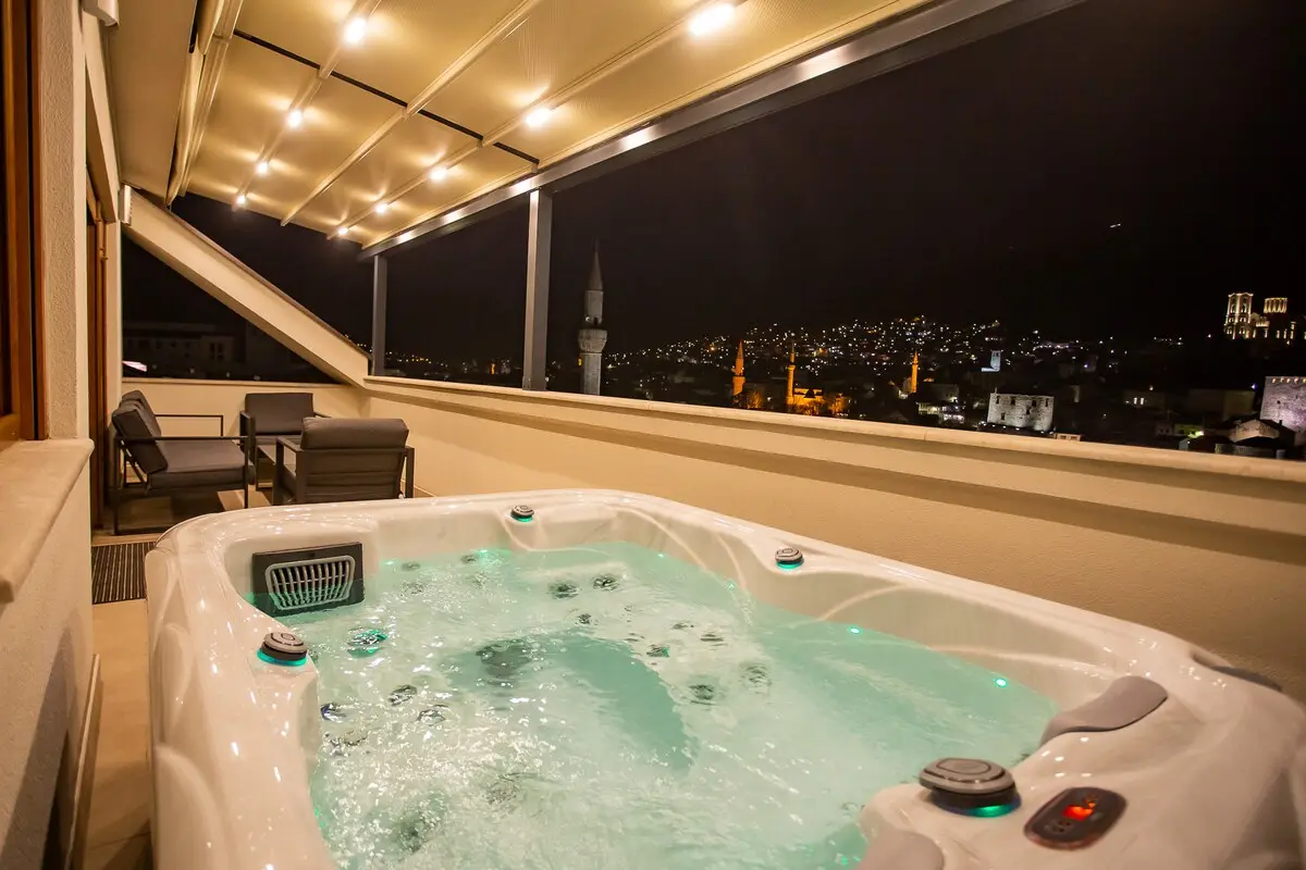Sky Penthouse Old Bridge with sauna & jacuzzi