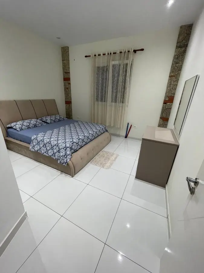Franco Apartments