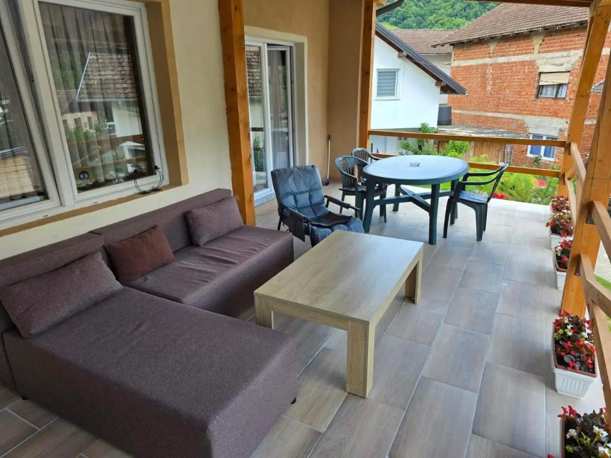 Apartment Sajra