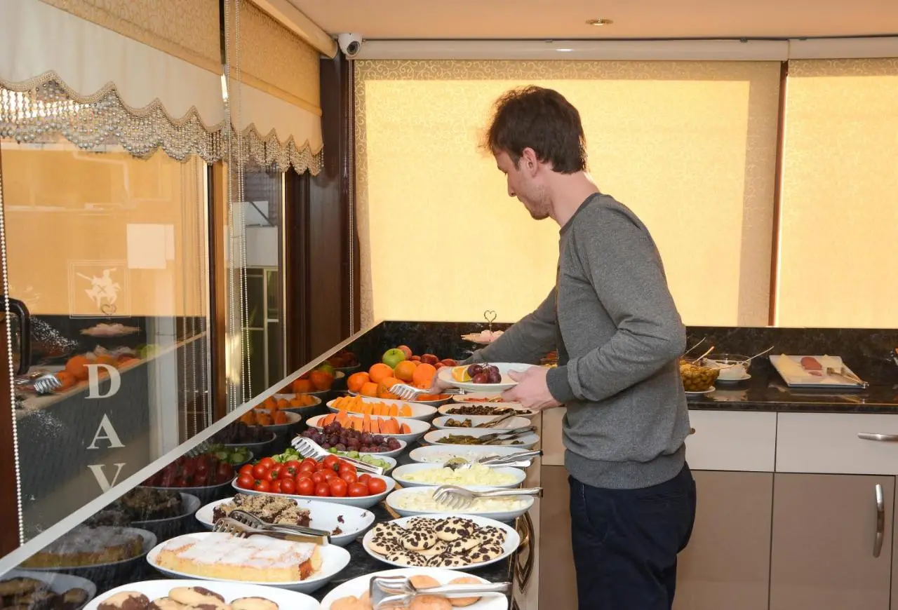 Grand Rosa Hotel