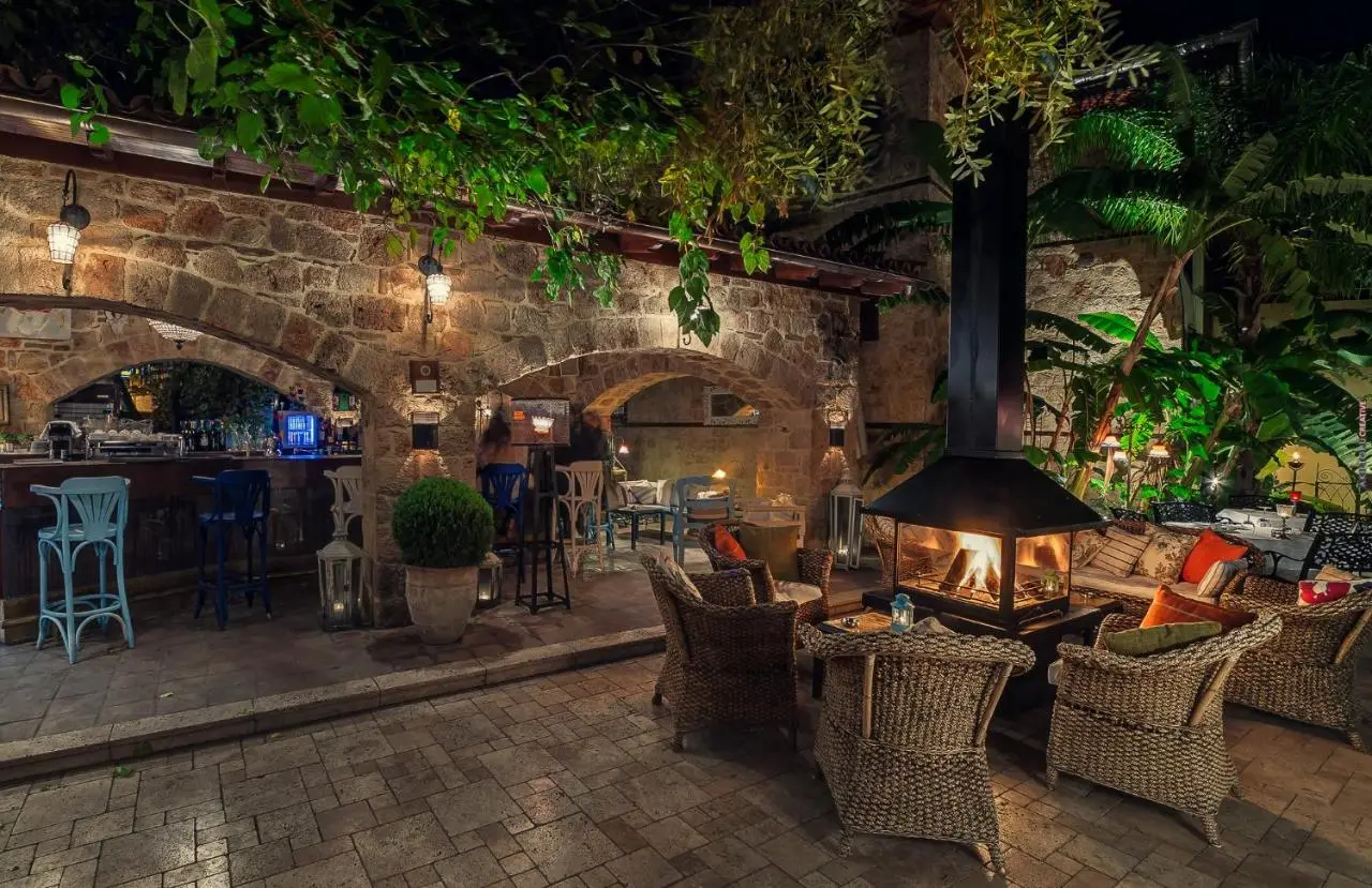Tuvana Hotel