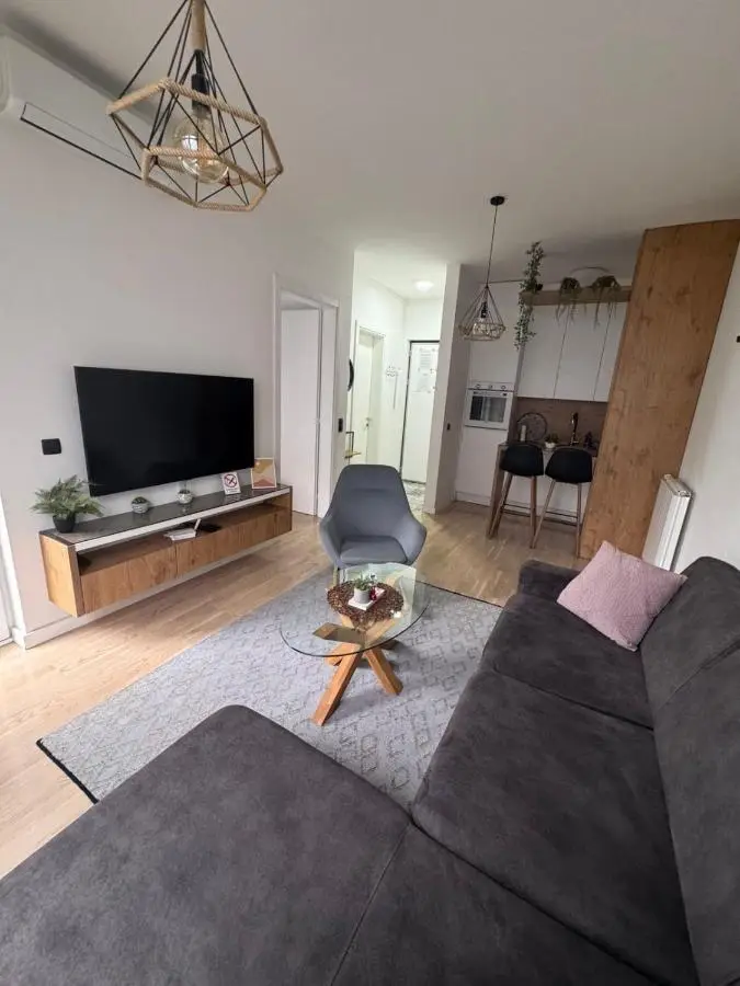 APARTMANI Bulevar