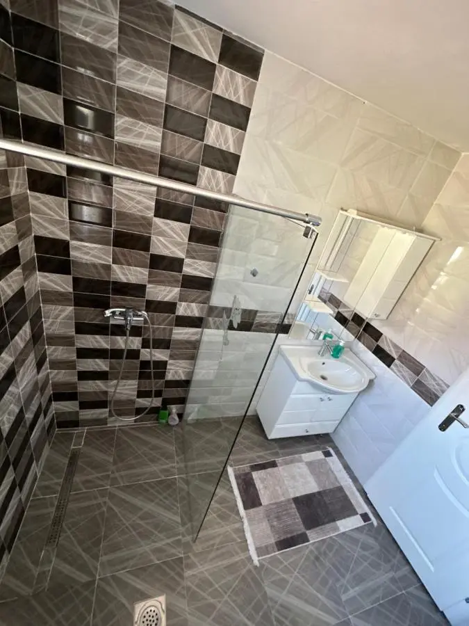 Apartman Ejna