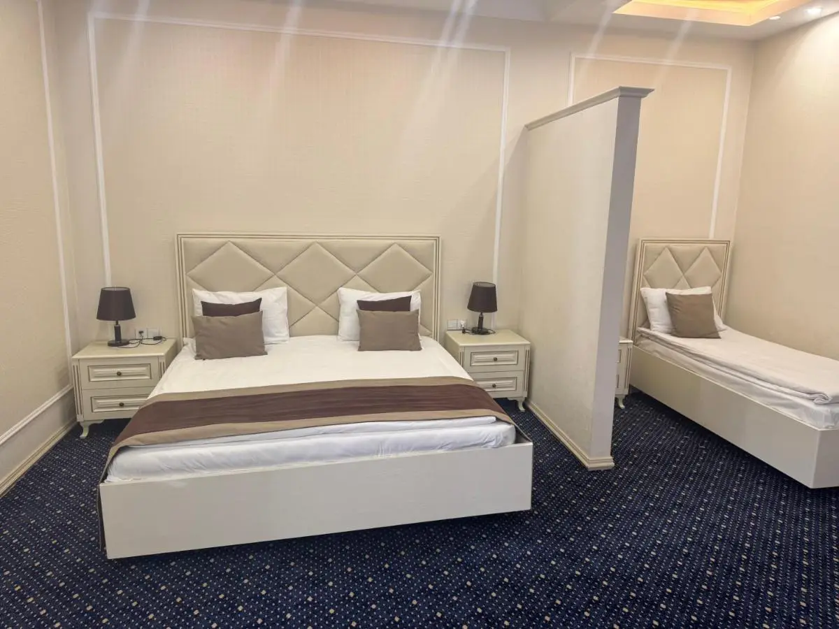East Legend Hotel