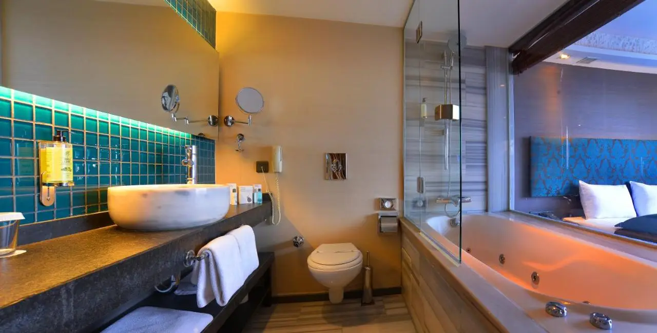 Pera Tulip Hotel & SPA