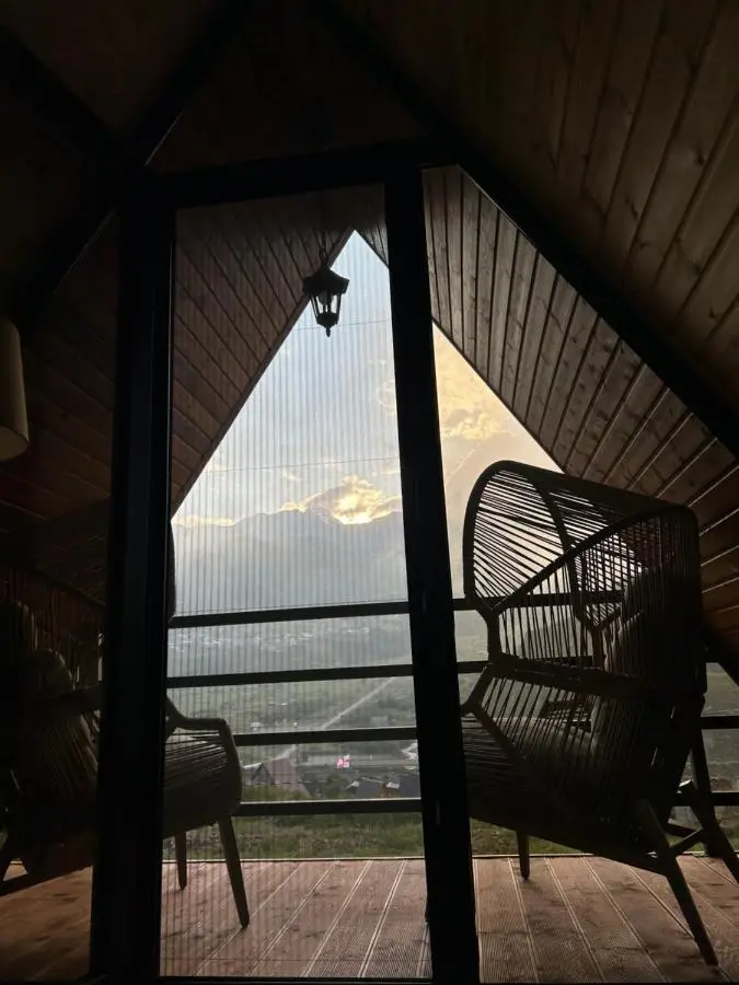 Kazbegi cottage kide- ყაზბეგში კოტეჯი კიდე
