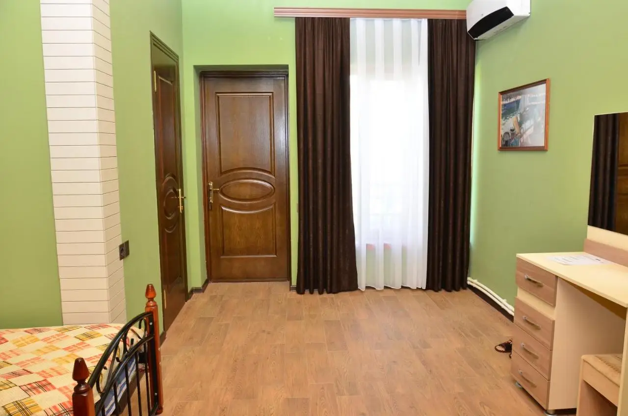 Sheki Panorama Guest House