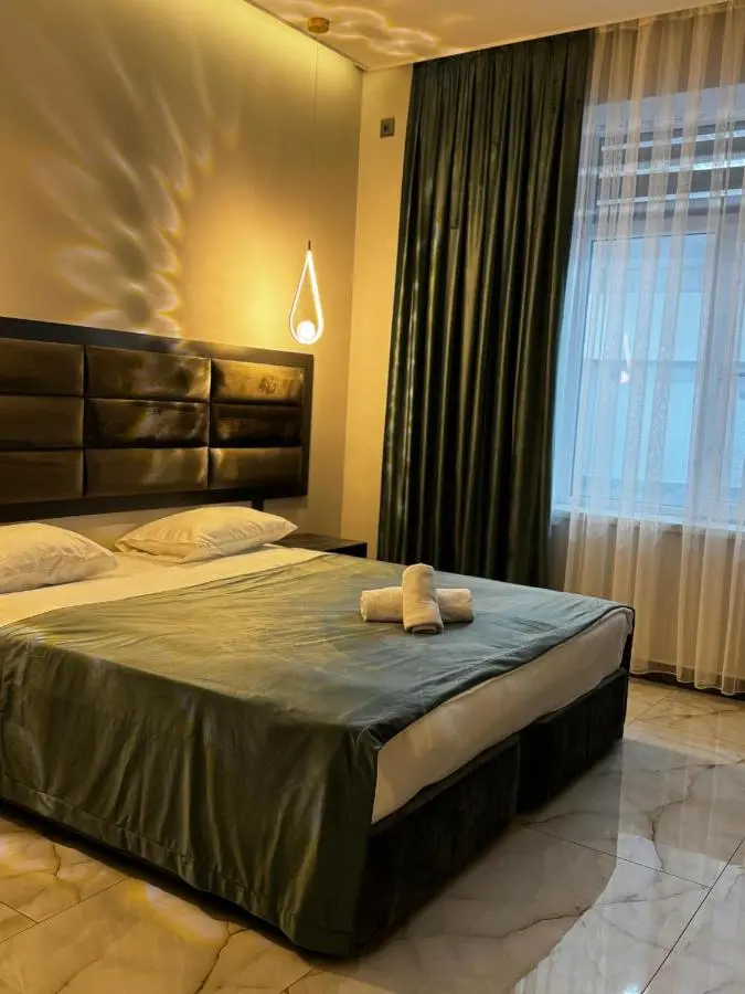 New Milan Mountain Ponoramic Hotel, with indoor heated swimming pool